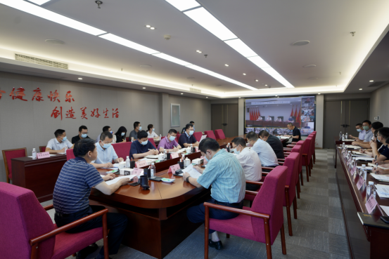 四川尊龙凯时集团召开疫情防控工作领导小组2022年第3次会议 集团党委书记、董事长、疫情防控工作领导小组第一组长任丁主持会议并讲话